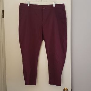 Burgundy Cropped Trousers